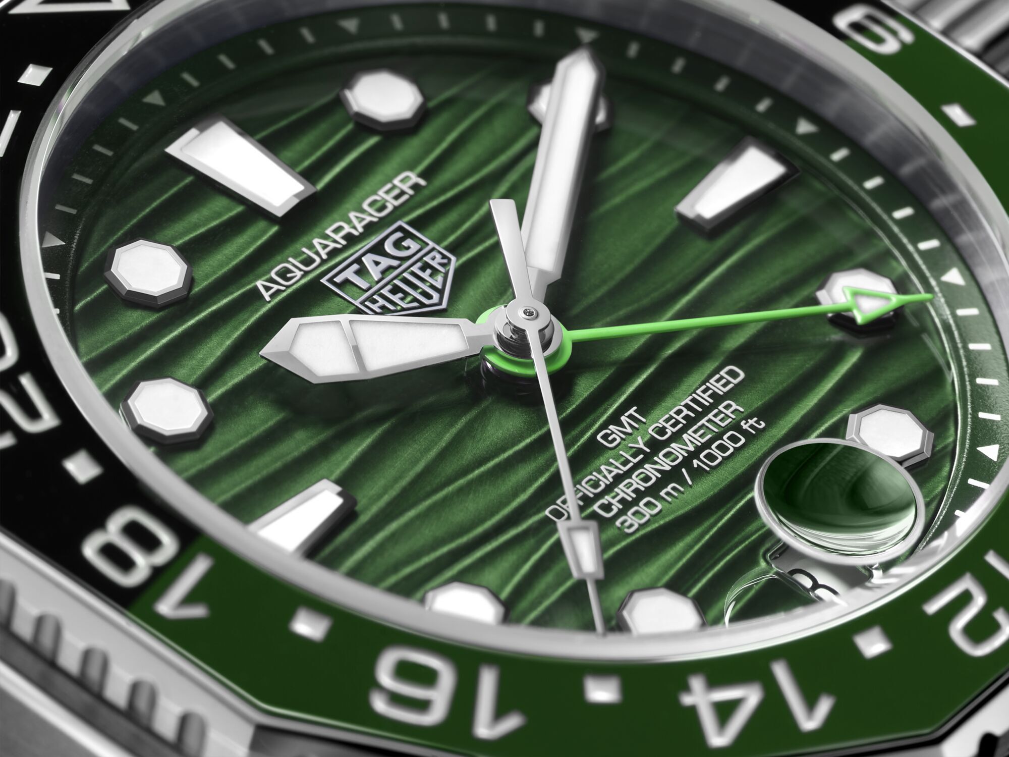 TAG Heuer Aquaracer Professional 300 GMT Green Dial, 42mm